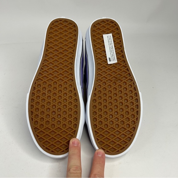 Vans x The Simpsons SK8-Hi “Lisa For President” 2023 - Picture 6 of 8